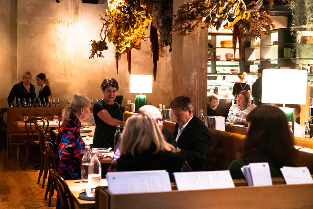 will-st-restaurant-home-gallery-004